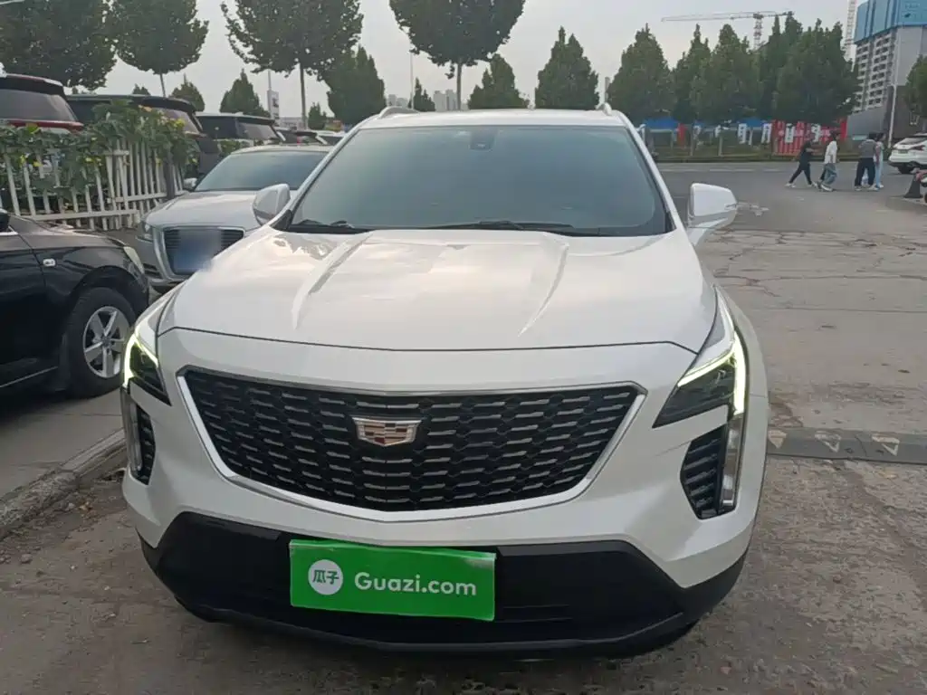 Cadillac XT4 — фото 3