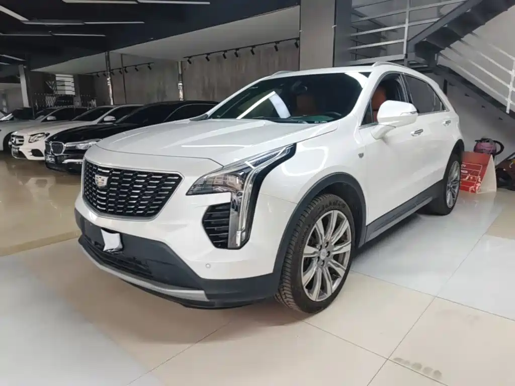 Cadillac XT4 — фото 2