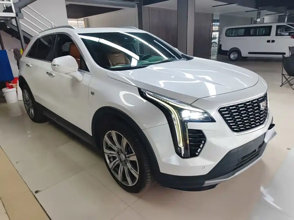 Cadillac XT4 — фото 4