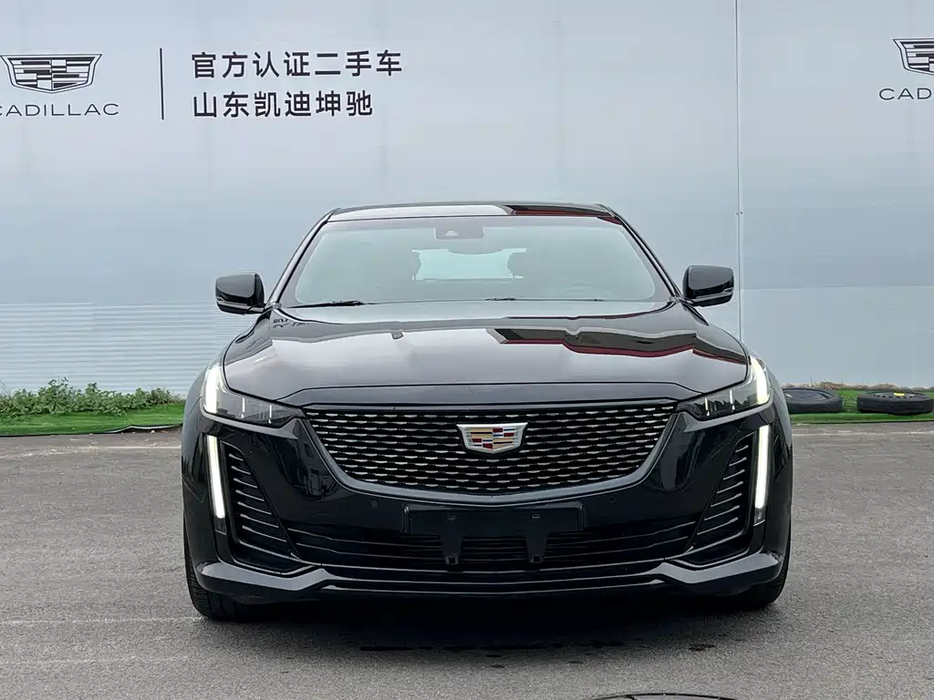 Cadillac CT5 — фото 2