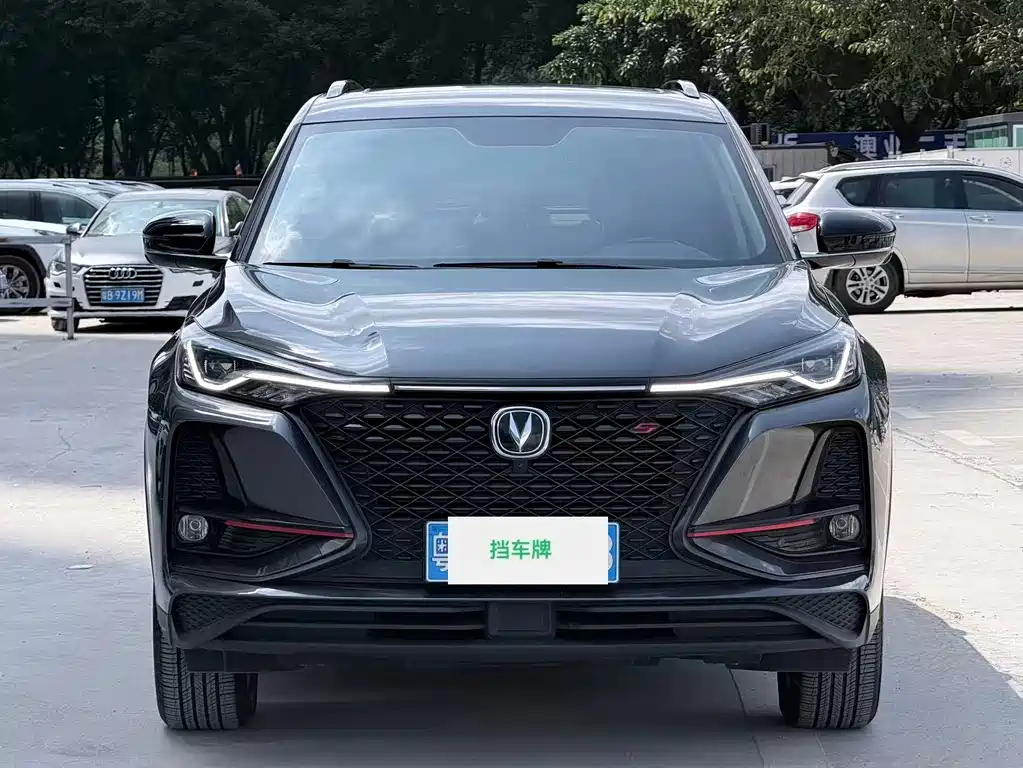 Changan CS75 PLUS — фото 2