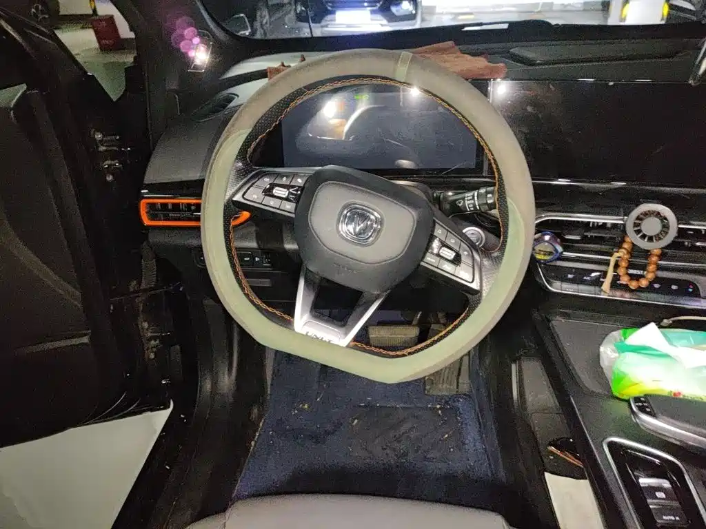 Changan UNI-T — фото 3
