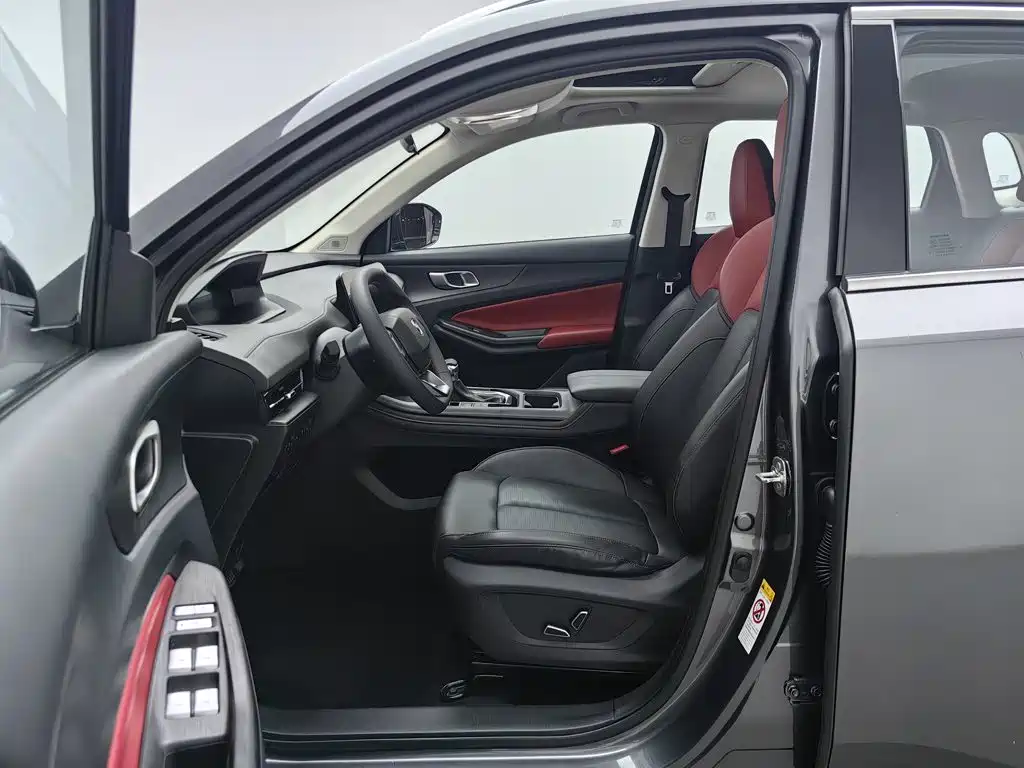 Changan CS55PLUS — фото 10