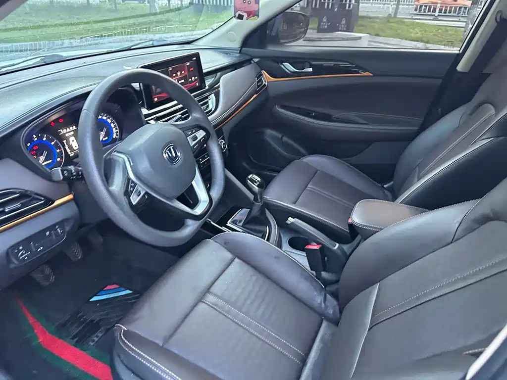 Changan Eado DT — фото 15