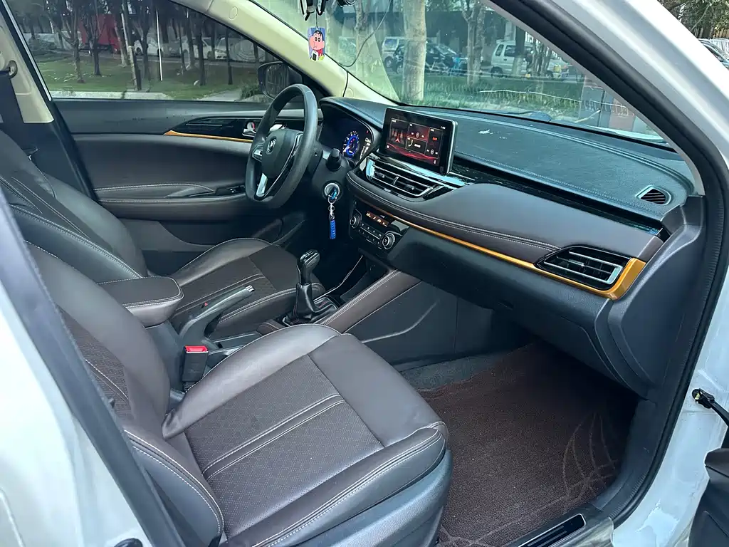 Changan Eado DT — фото 16