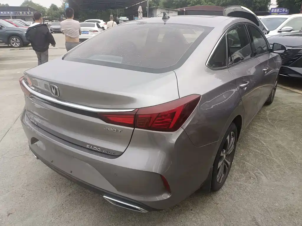 Changan Eado — фото 14