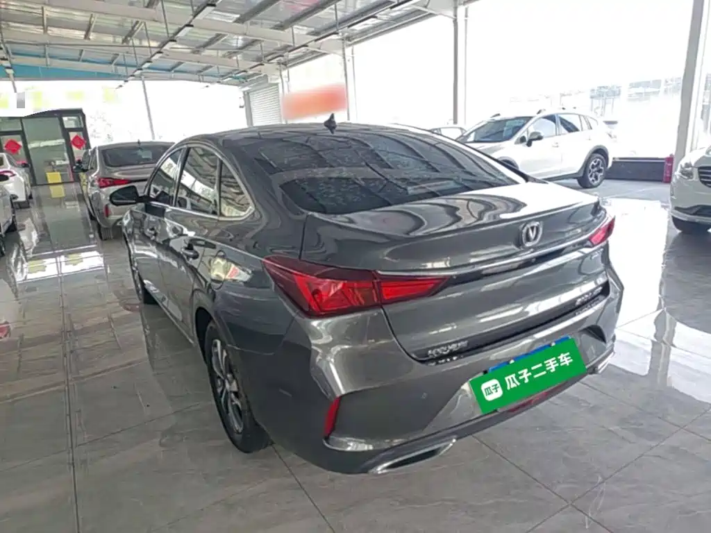 Changan Eado — фото 5