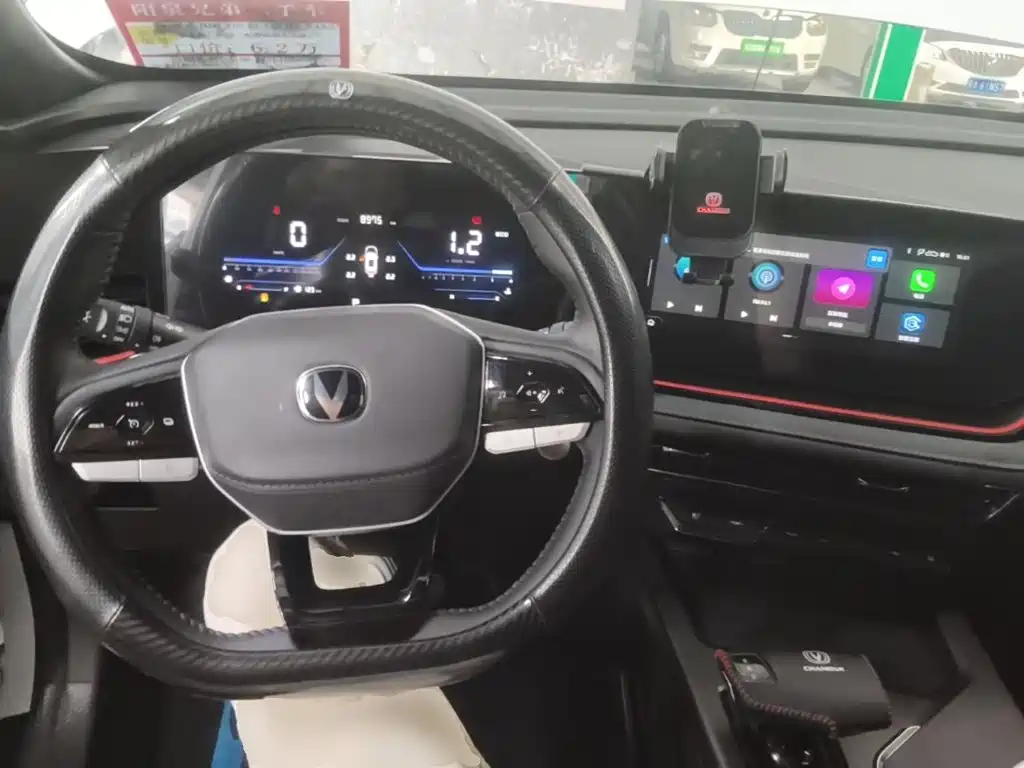 Changan X5 PLUS — фото 10