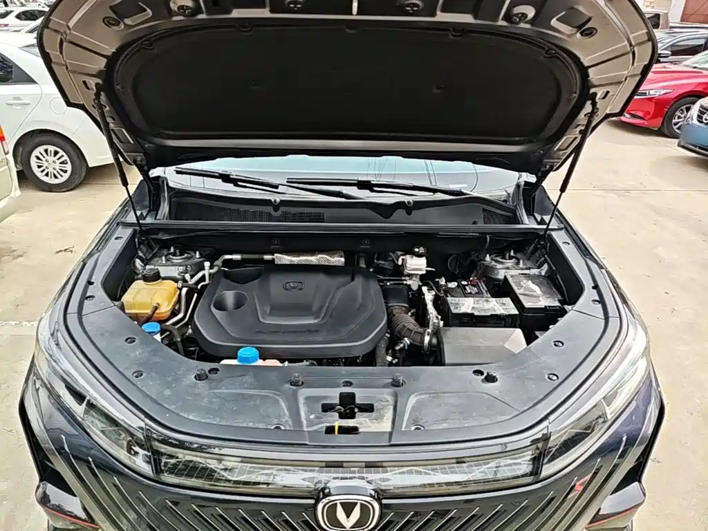 Changan CS75 PLUS — фото 20