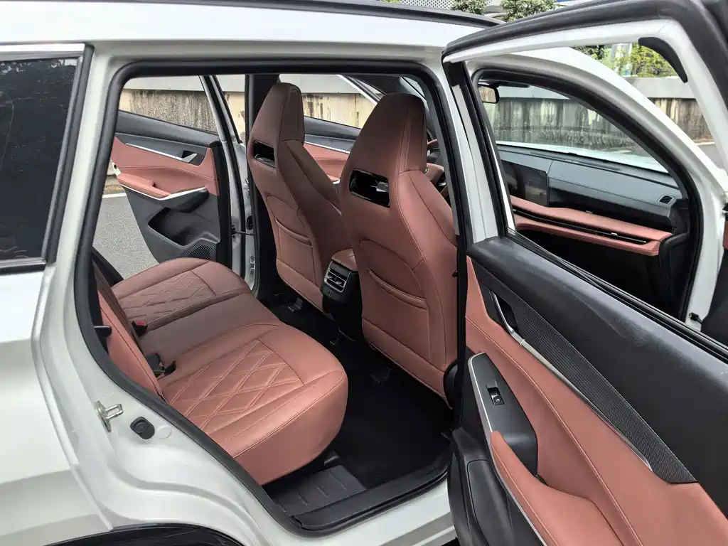 Changan CS75 PLUS — фото 20