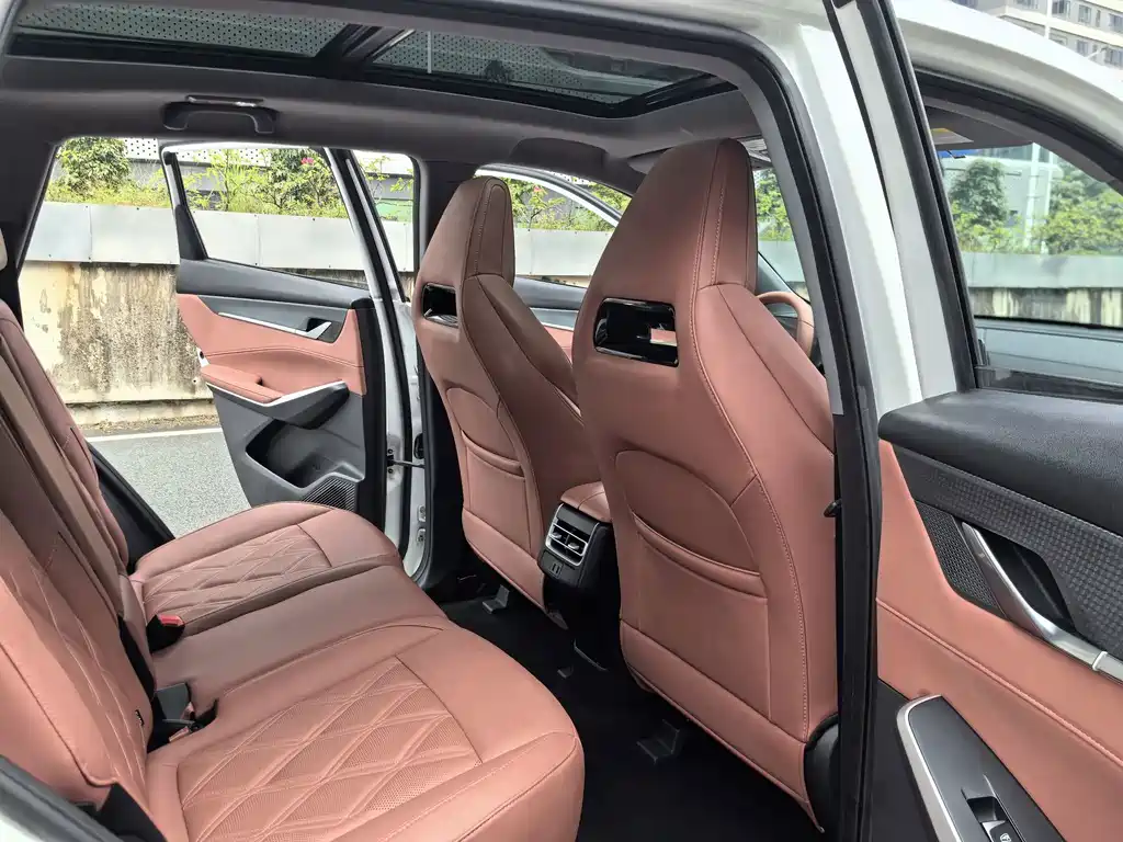 Changan CS75 PLUS — фото 21