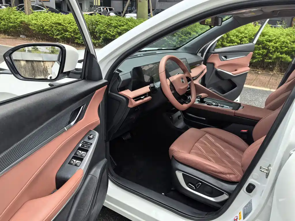 Changan CS75 PLUS — фото 24