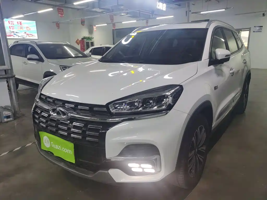 Chery Tiggo 8 — фото 2