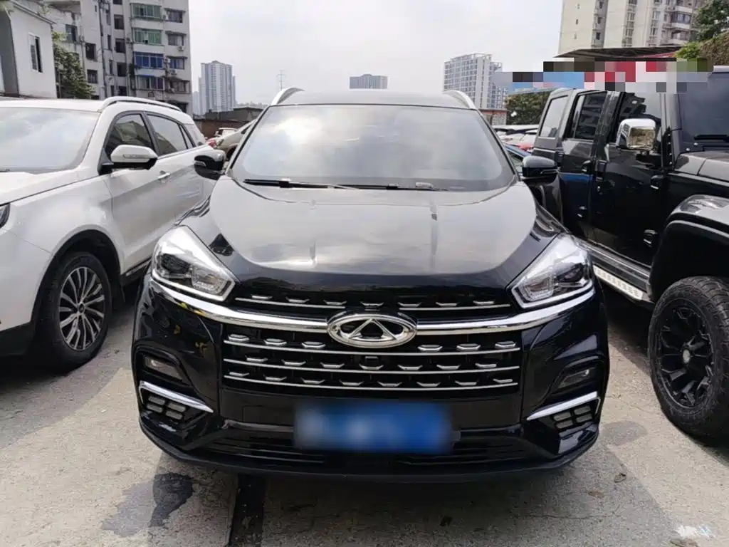 Chery Tiggo 8 — фото 3
