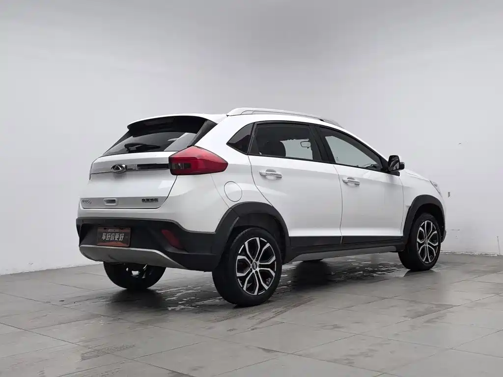 Chery Tiggo 3x — фото 2