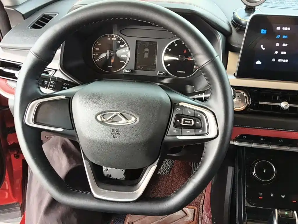 Chery Tiggo 7 — фото 11