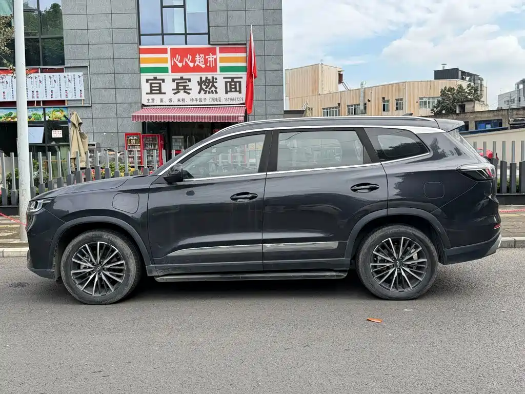 Chery Tiggo 8 PLUS Kunpeng e+ — фото 3