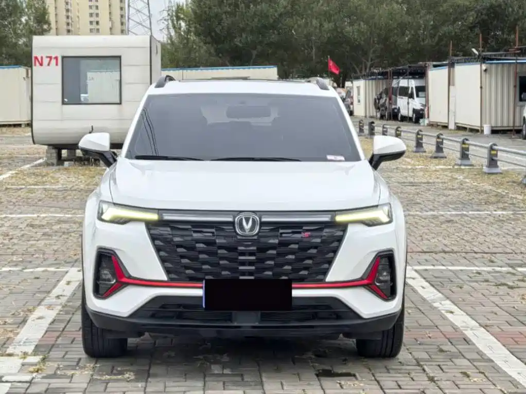 Changan CS35PLUS — фото 2
