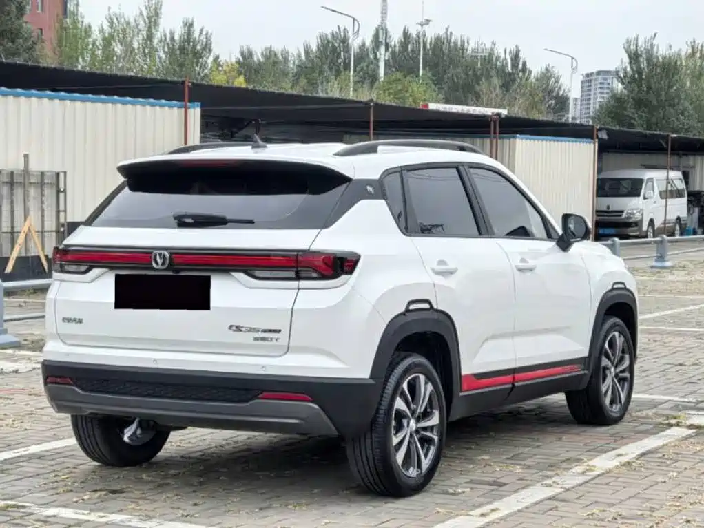 Changan CS35PLUS — фото 9