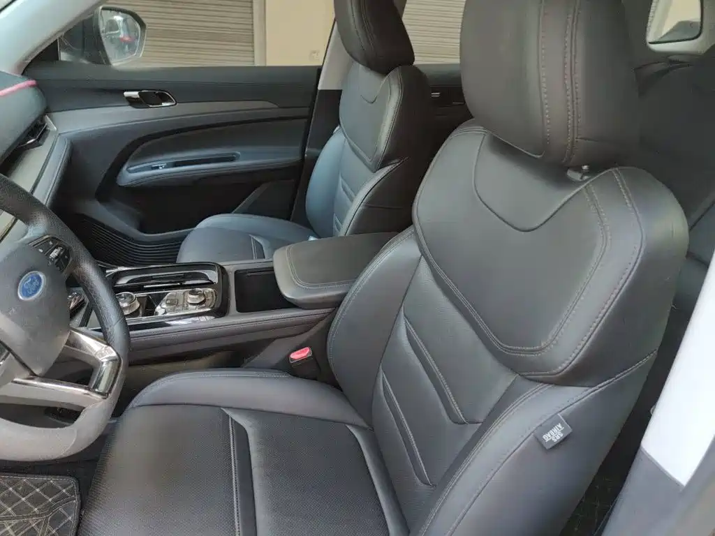 Ford Equator Sport — фото 11
