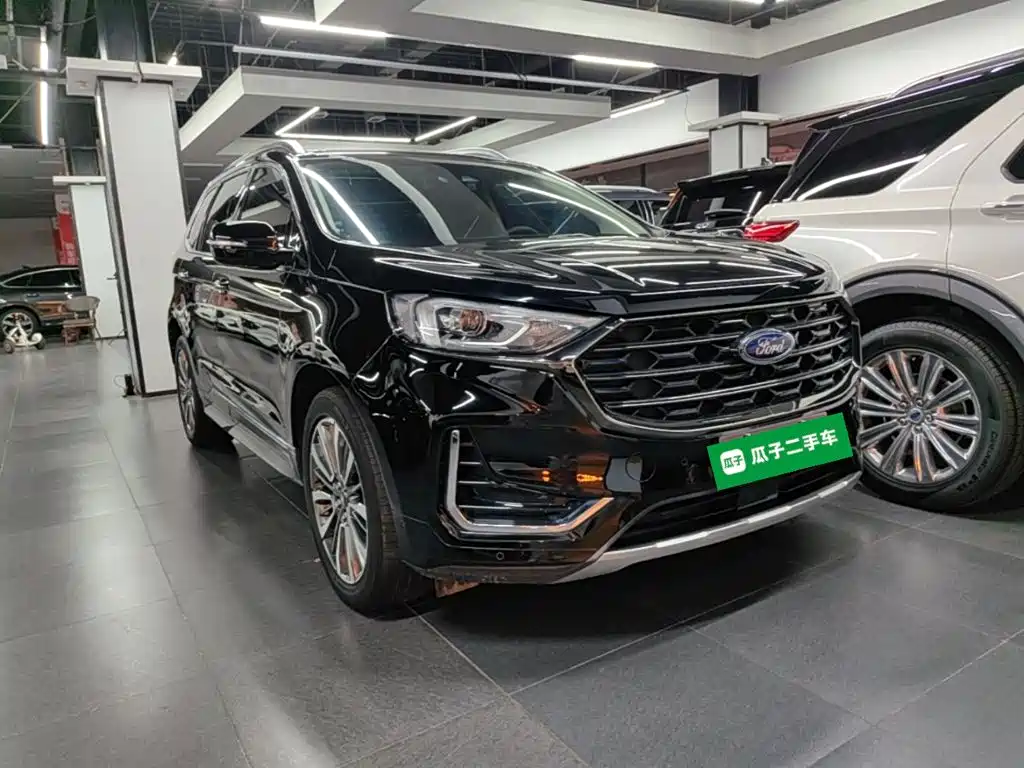 Ford Edge — фото 4