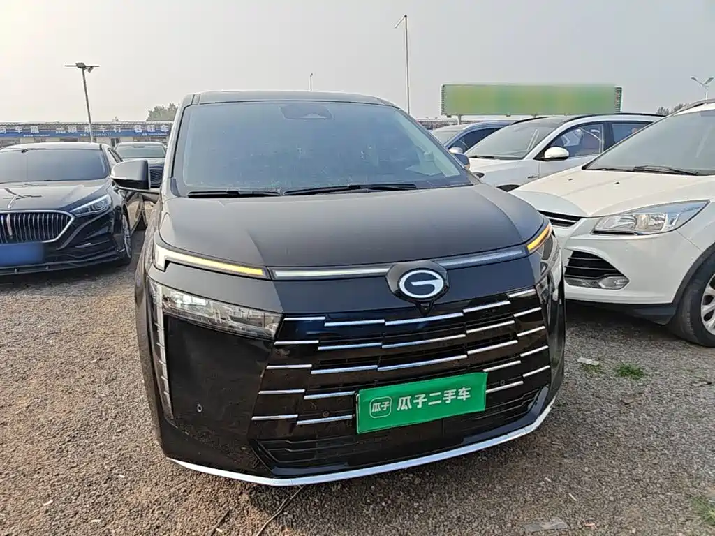 GAC Motor Trumpchi E8 PHEV — фото 3