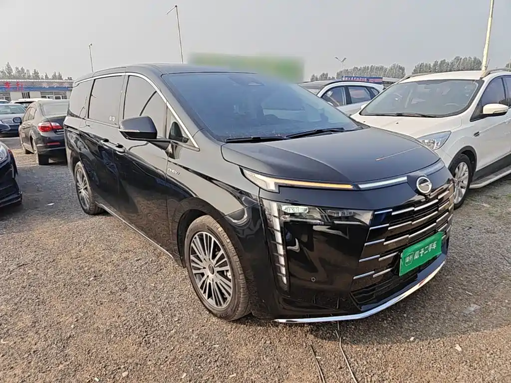 GAC Motor Trumpchi E8 PHEV — фото 4
