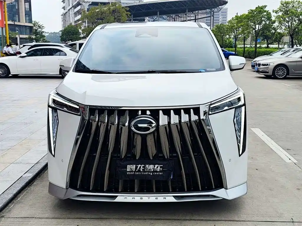 GAC Motor Trumpchi M8 — фото 2