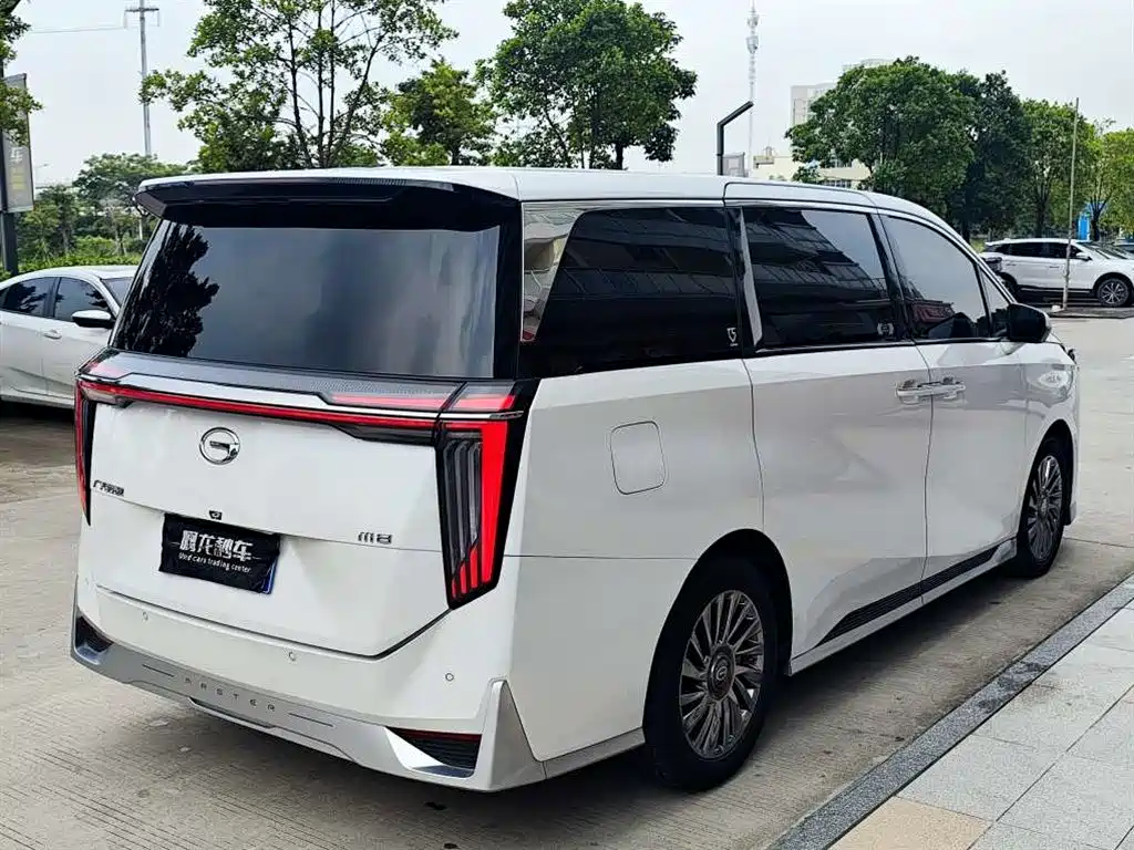 GAC Motor Trumpchi M8 — фото 9