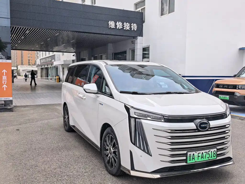 GAC Motor Trumpchi E9 — фото 3