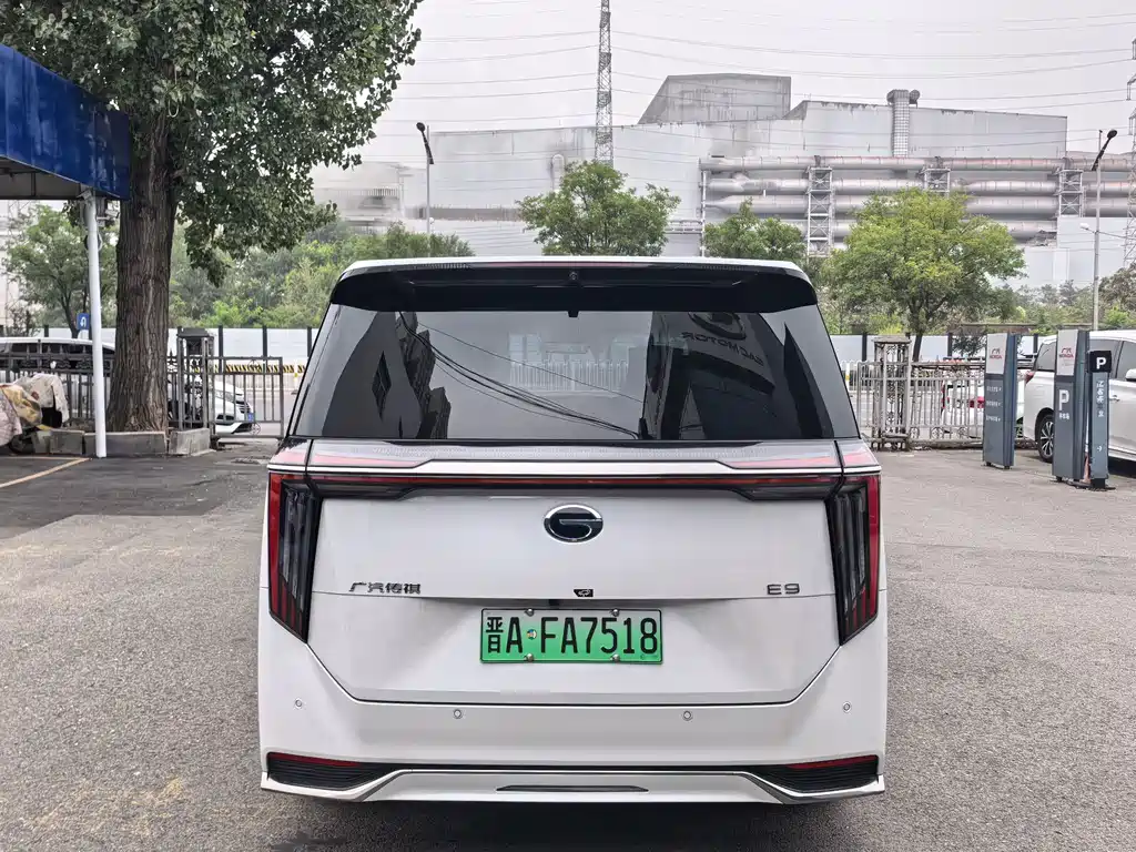 GAC Motor Trumpchi E9 — фото 8