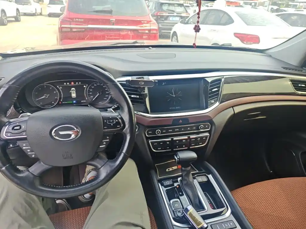 GAC Motor Trumpchi GS8 — фото 10