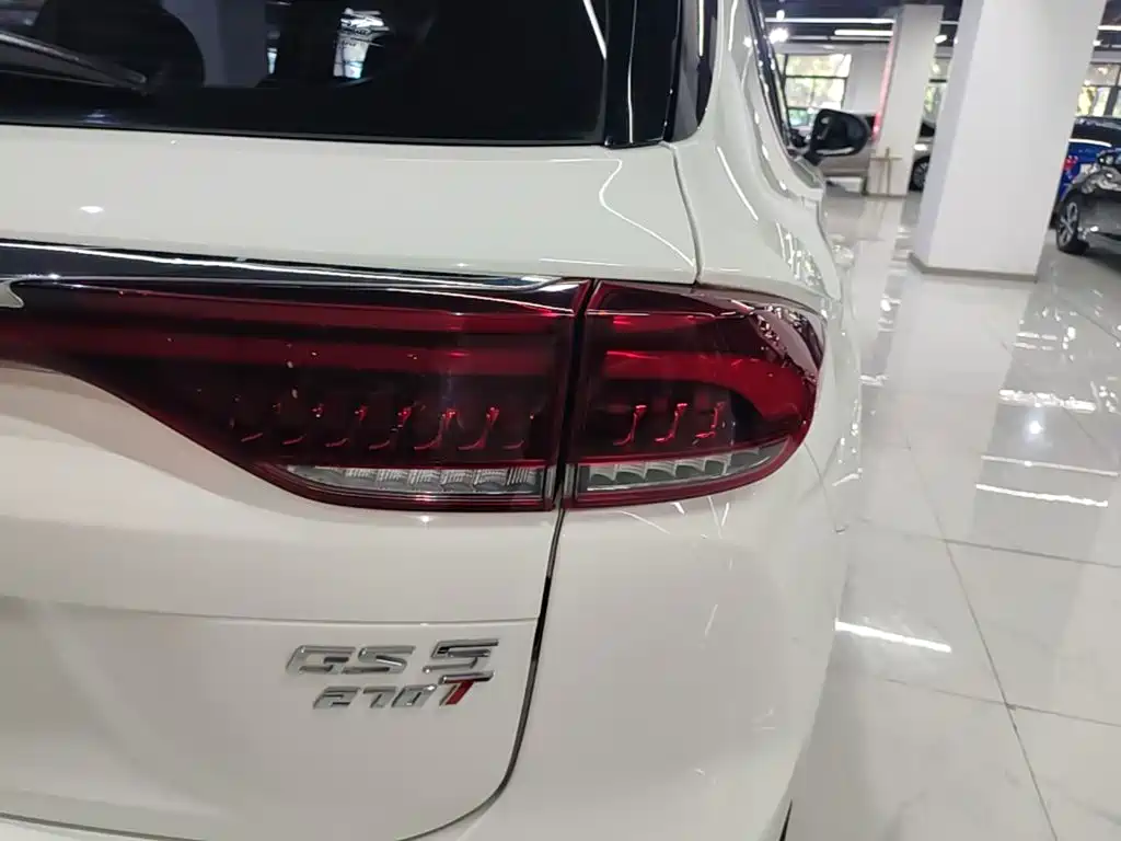 GAC Motor Trumpchi GS5 — фото 8