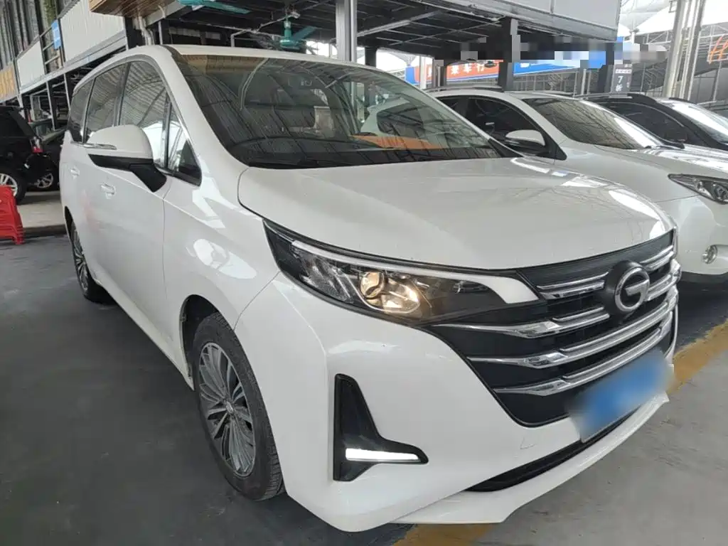 GAC Motor Trumpchi M6 — фото 4