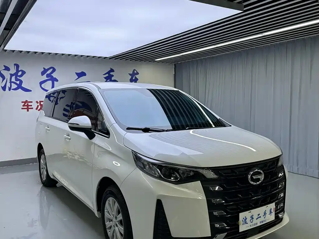 GAC Motor Trumpchi M6 — фото 3