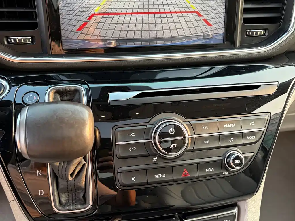 GAC Motor Trumpchi M8 — фото 13