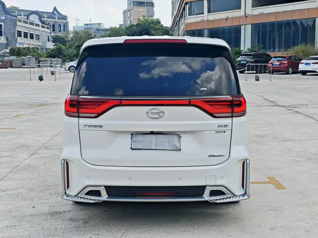 GAC Motor Trumpchi M8 — фото 3
