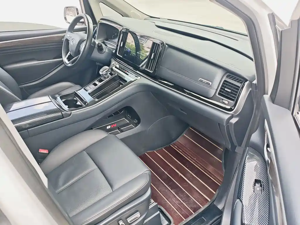 GAC Motor Trumpchi M8 — фото 6