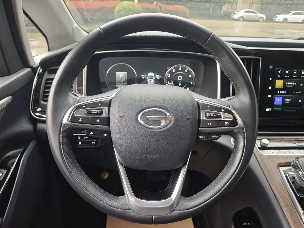 GAC Motor Trumpchi M8 — фото 13