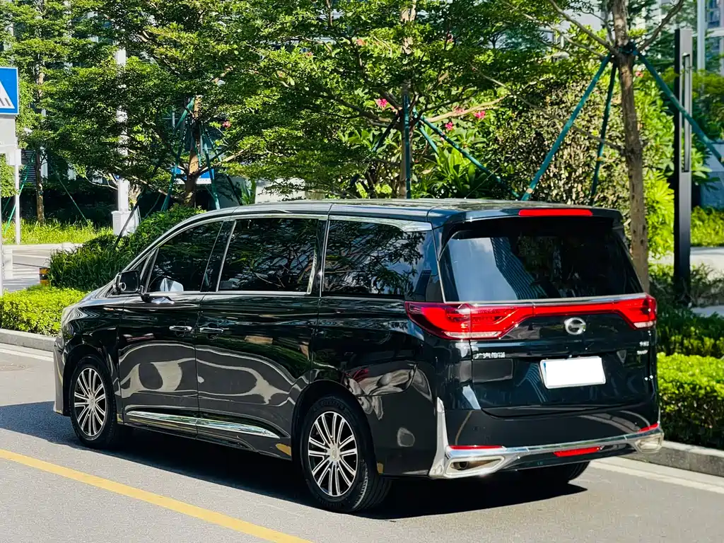 GAC Motor Trumpchi M8 — фото 4