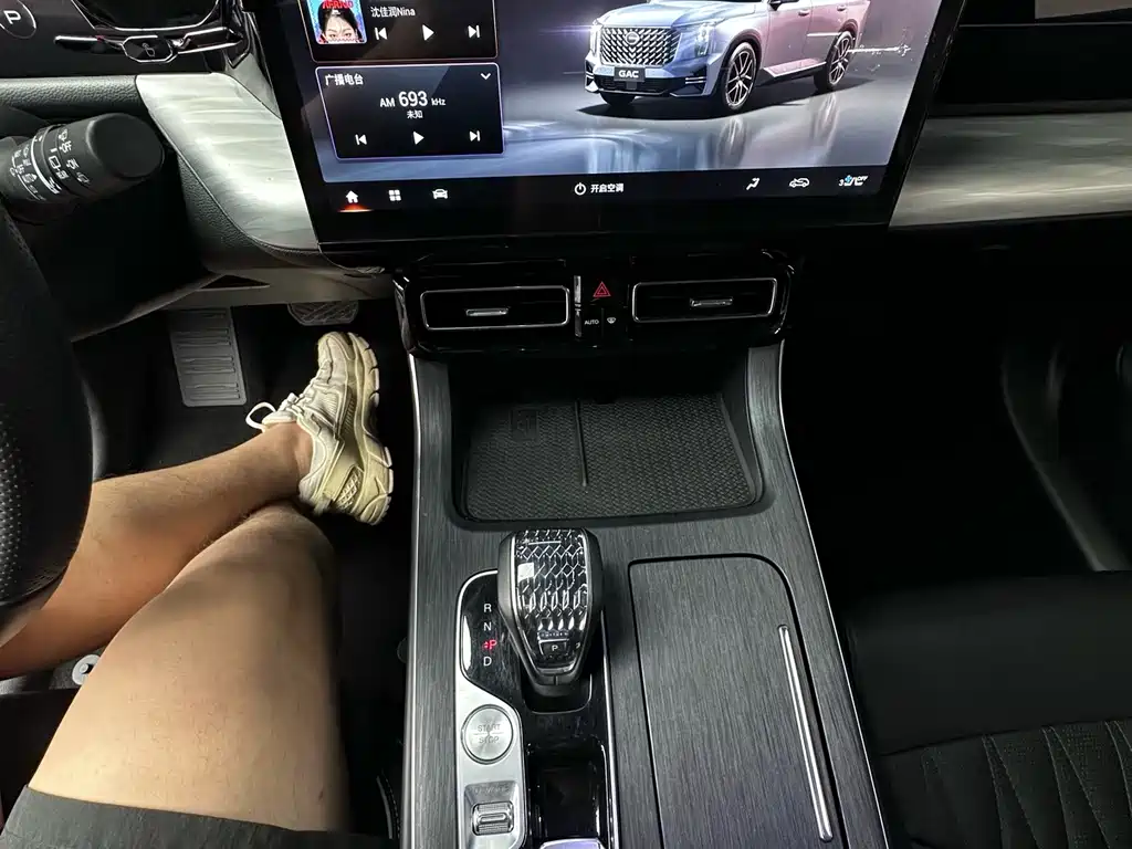 GAC Motor Trumpchi GS8 — фото 18
