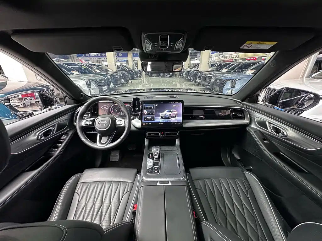 GAC Motor Trumpchi GS8 — фото 21