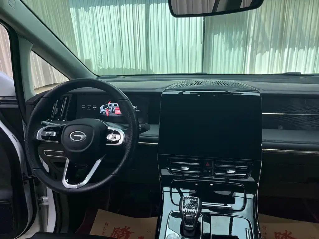 GAC Motor Trumpchi M8 — фото 15