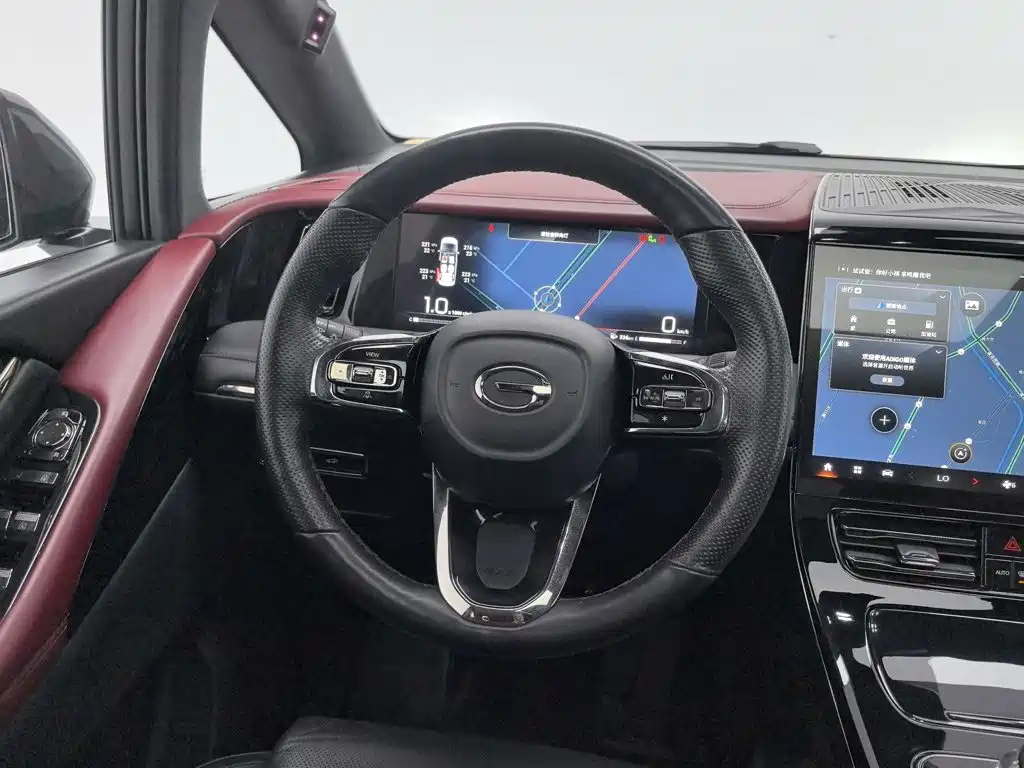 GAC Motor Trumpchi M8 — фото 11