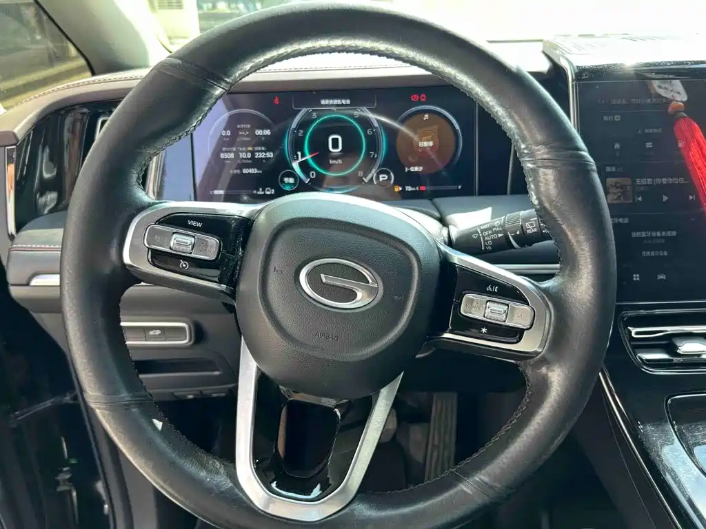 GAC Motor Trumpchi M8 — фото 13