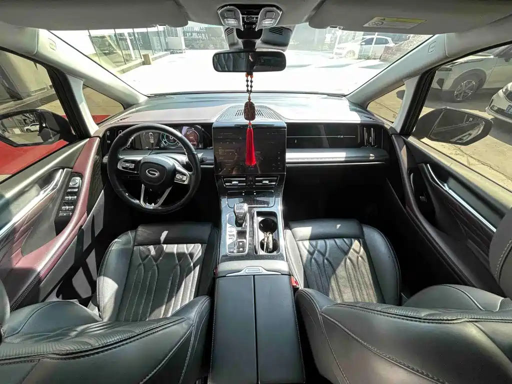 GAC Motor Trumpchi M8 — фото 15