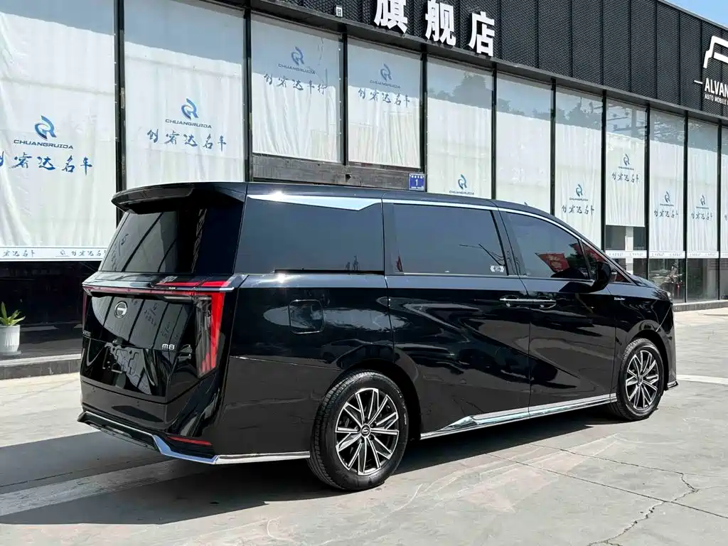 GAC Motor Trumpchi M8 — фото 4