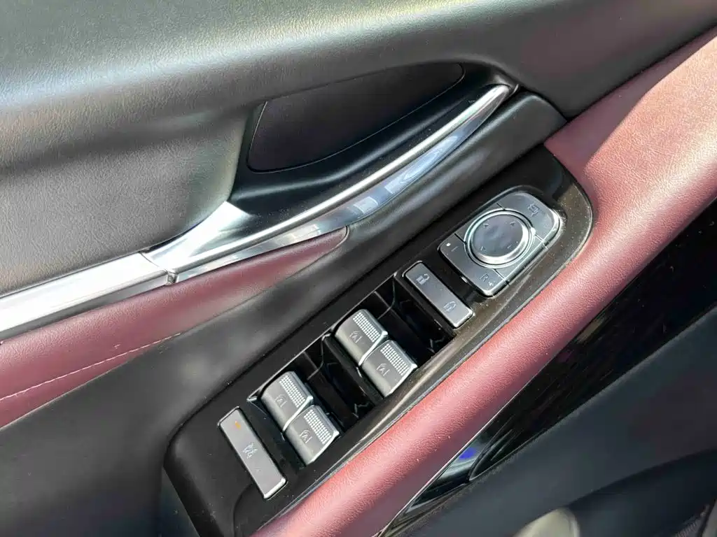 GAC Motor Trumpchi M8 — фото 8