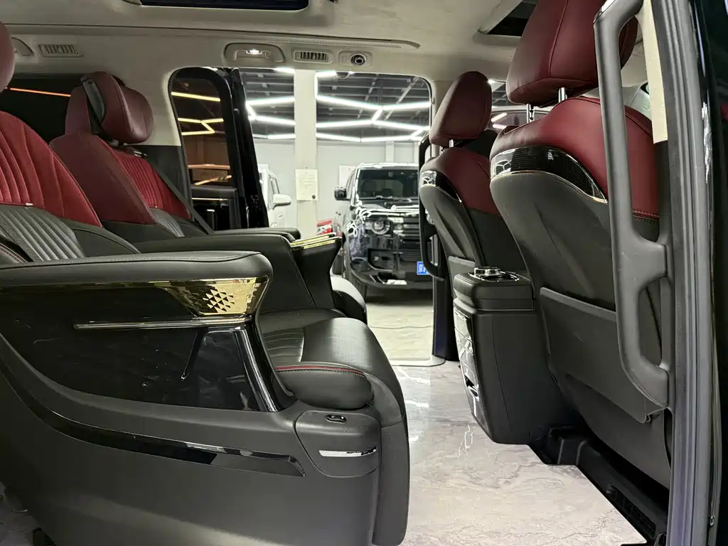 GAC Motor Trumpchi E9 — фото 11
