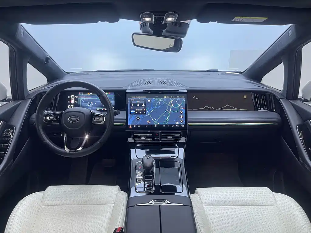 GAC Motor Trumpchi M8 — фото 17